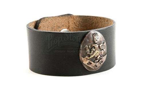 The Twilight Saga | Bella Cullen’s Crest Cuff | Propstore