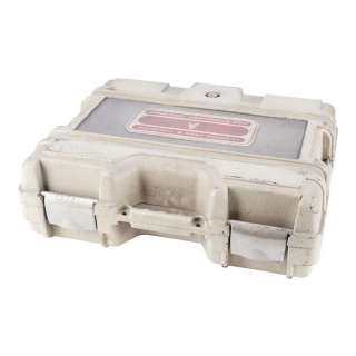 STAR TREK: PICARD (2020-2023) - Lot #1624 : Beverly Crusher‘s (Gates McFadden) Screen-Matched Jack Crusher Stargazer Case