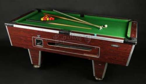 T2 Trainspotting | Port Sunshine Pool Table | Propstore