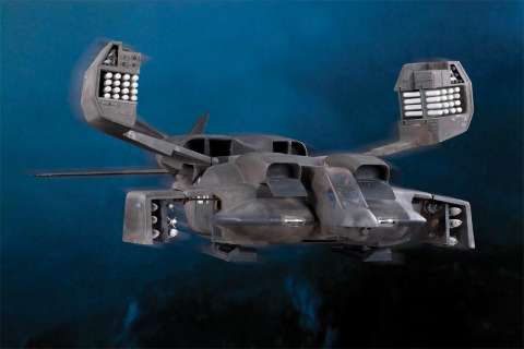 Lot 719 - HERO SCREEN-USED DROP-SHIP FILMING MINIA- TURE WITH ACTIVATING WEAPONS PODS FROM ALIENS