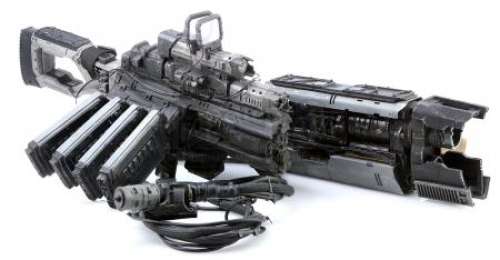 Spectral | Stunt Plasma Rifle and Accessories | Propstore