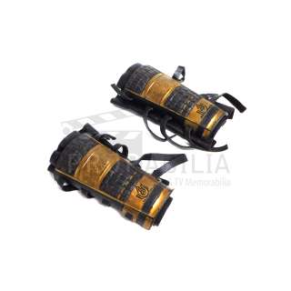 Avatar: the Last Airbender - AVATAR: THE LAST AIRBENDER Fire Nation Vambraces (1101-W333)