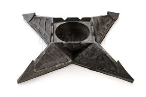 Scooby Doo | Daemon Ritus Artifact Base | Propstore