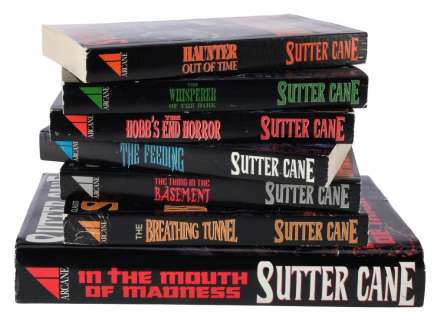 IN THE MOUTH OF MADNESS (1994) - Lot #710 : Collection of Sutter Cane‘s (Jurgen Prochnow) Books