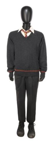 HARRY POTTER AND THE GOBLET OF FIRE (2005)/HARRY POTTER AND THE HALF-BLOOD PRINCE (2009) - Lot #187 : Harry Potter‘s Stunt Double (David Holmes) Gryffindor Uniform
