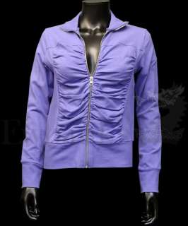 Lot 345 - † Doctor Who (2006) Rose Tyler (Billie Piper) worn zip-up top from the second series story ‘NEW EART