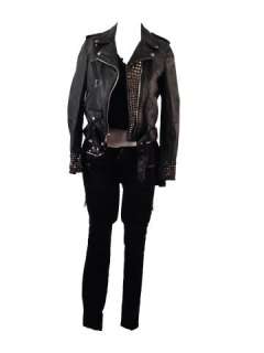 Amityville The Awakening Belle (Bella Thorne) Movie Costumes | Premiere Props