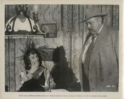 Lot 186 - Orson Welles (11) photographs from Touch of Evil.