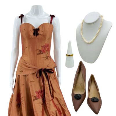 Hedda Thea Screen Worn Dress, Necklace, Ring & Heels Ch 4, 5, 6 Sc Multiple | VIP Fan Auctions