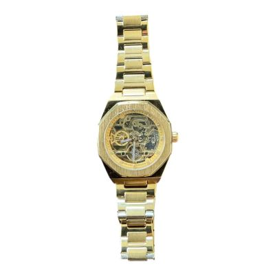 Crime 101 Monroe Screen Used Watch | VIP Fan Auctions