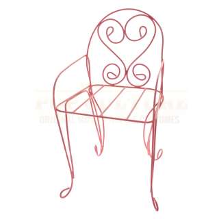 How the Grinch Stole Christmas – Whoville “Sidewalk Sale” Chair - H3-17 | Icons of Pop Culture