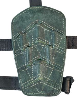 Lot 50 - Arrow TV Series (2012-2020) - Green Arrow (Stephen Amell) Left Leg Quiver | Hanlin Auction Service