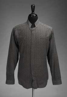 BABYLON 5 LIEUTENANT DAVID CORWIN UNIFORM SHIRT | Julien’s