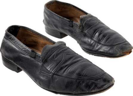 An American in Paris (MGM, 1951), Gene Kelly "Jerry Mulligan" Dress Loafers with COA Signed by Kelly.