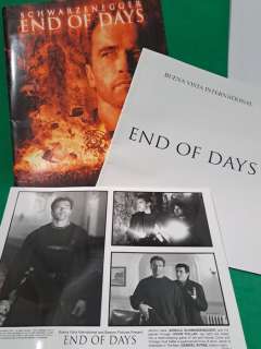 End of Day - Arnold Schwarzenegger - Gabriel Byrne - Press Kit - Universal Pictures
