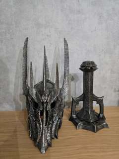 Figurine - The Lord of the Rings Half-Scale Helm of Sauron Replica by United Cutlery - Resin | Catawiki