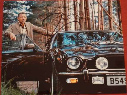James Bond 007: No Time To Die - Daniel Craig is James Bond 007 with Aston Martin - autopgraph, photo, signed with Certified Genuine | Catawiki