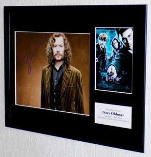 Harry Potter - Gary Oldman (Sirius Black) Framed, signed + Certificate of Authenticity | Catawiki