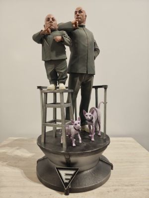 Statue, Dr. Evil & Mini-Me – Large 1/4 Scale Resin Statue – 49 cm – Custom Fan Art Collectible - 49 cm - Resin, Paint - 2026 | Catawiki