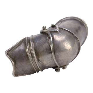 Hackers (1995) | Kate "Acid Burn" Libby’s (Angelina Jolie) Armor Ring | Propstore