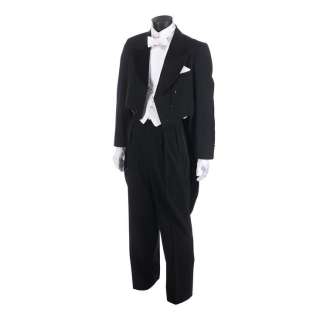 INGLOURIOUS BASTERDS (2009) - Lot #685 : Sergeant Donny Donowitz‘s (Eli Roth) Tuxedo Costume