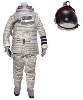 2010: THE YEAR WE MAKE CONTACT (1984) - Lot #5 : Maxim "Max" Brailovsky‘s (Elya Baskin) Spacesuit with Screen-Matched Chest Box
