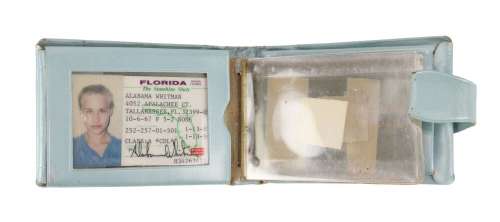 TRUE ROMANCE (1993) - Lot #415 : Alabama‘s (Patricia Arquette) Wallet with Driver‘s License