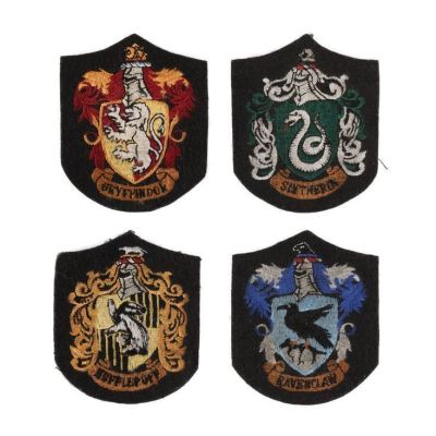 HARRY POTTER SERIES (2001-2011) - Lot #728 : Set of Four House Patches
