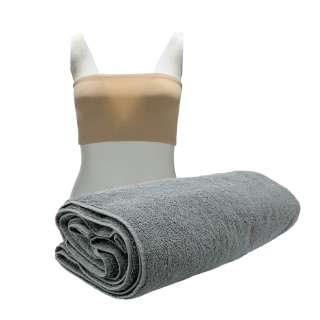 Lot #120: Janet Planet Regina (Sophie Okonedo) Screen Worn Athletic Top & Towel