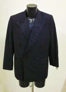 A tuxedo jacket worn by Robert Wagner in the TV series, ’Hart To Hart’ | Bonhams