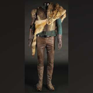 Dracula - Lot 315 - Vlad Tepes (Jonathan Rhys Meyers) Fox Fur & Armour Costume