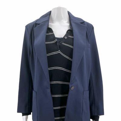 Lot 55: Poker Face Season 2 Lucille Lubinski (Carol Kane) Screen Worn Blazer, Sweater & Tank Top Ch 3 Sc 45pt Ep 205 | VIP Fan Auctions