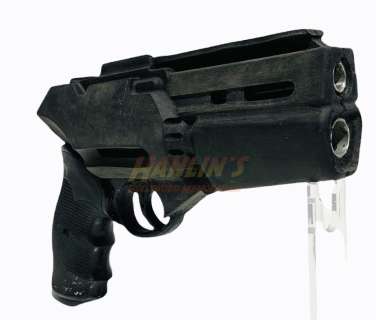 Battlestar Galactica (2004 - 2009) - Colonial First Mini-Series Handgun (Revolver) #1 | Hanlin Auction Service