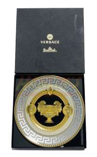 Lot 75 - Coming 2 America (2021) - Versace Porcelain Plate used in the Zamunda Palace