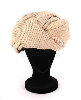 TOTAL RECALL (1990) - Lot 859 - Douglas Quaid‘s (Arnold Schwarzenegger) Turban