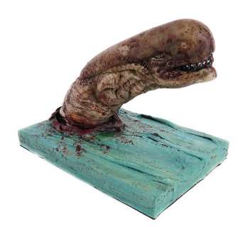 Alien vs. Predator Chest-Burster | The Prop Block