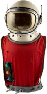 Guy Williams "Prof. John Robinson" Spacesuit and Helmet from Pilot Episode of Lost in Space ... | Heritage