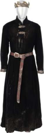 Aerys II Targaryen (David Rintoul) Ensemble from Game of Thrones (HBO® Original 2011-2019, Season 6).