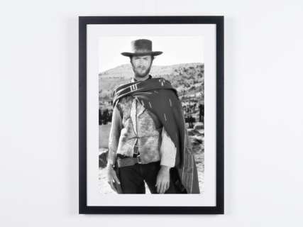 The Good, the Bad and the Ugly (1966) - Clint Eastwood as "Blondie" - Fine Art Photography - Luxury Wooden Framed 70X50 cm - Limited Edition Nr 05 of 30 - Serial ID 16237 - Original Certificate (COA), Hologram Logo Editor and QR Code | Catawiki