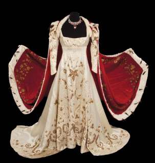 Lot 331 - Merle Oberon gown with robe from Desirée