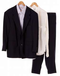 Lot 371 - (1) "Albert" as played by Kevin James costume & (1) "Hitch" as played by Will Smith shirt from Hitch