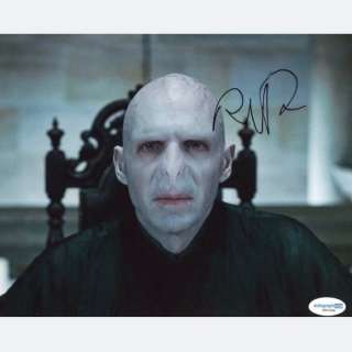 Harry Potter - Signed by Ralph Fiennes (Voldemort) | Catawiki