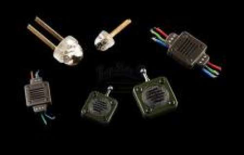 THE MAN FROM U.N.C.L.E. (2015) - Lot 563 - KGB and CIA Bug Devices