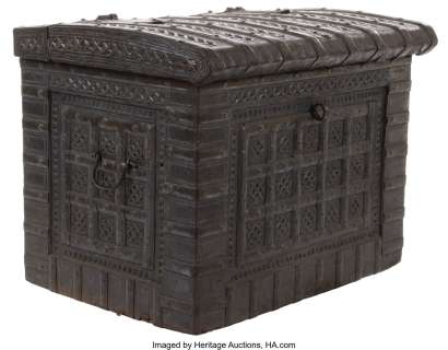 Alec Guinness "Obi-Wan Ben‘ Kenobi" screen used Lightsaber chest from Star Wars: Episode IV - A New Hope....