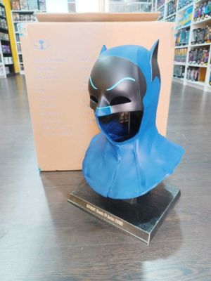 Batman - - Movie prop Batman Classic TV Series (1966) Cowl Replica 1:1 Scale | Catawiki
