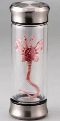 Spécimen - Alien - 1 - Facehugger dans un cylindre | Catawiki