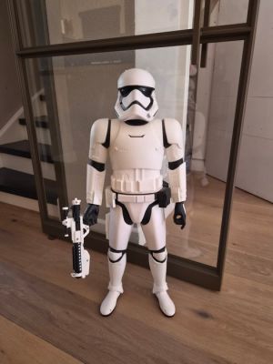 Star Wars - Stormtrooper with gun- jakks pacific - Big Fig 31 inch - 80 cm - good condition - Jakks Pacific | Catawiki