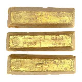Die Hard with a Vengeance (1995) | Set of Three Gold Bars | Propstore
