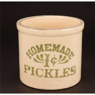 Lot 573 - Monica’s pickle jar from Friends