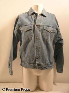 Lot 516 - Beverly Hills 90210 Signed Jacket